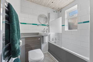 Photo 13- click for photo gallery